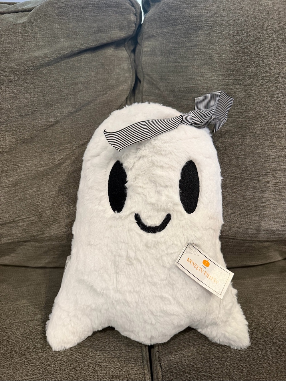 Ghost Pillow, Target Bullseye Halloween 2026, Halloween Pillow Girl Ghost Bow